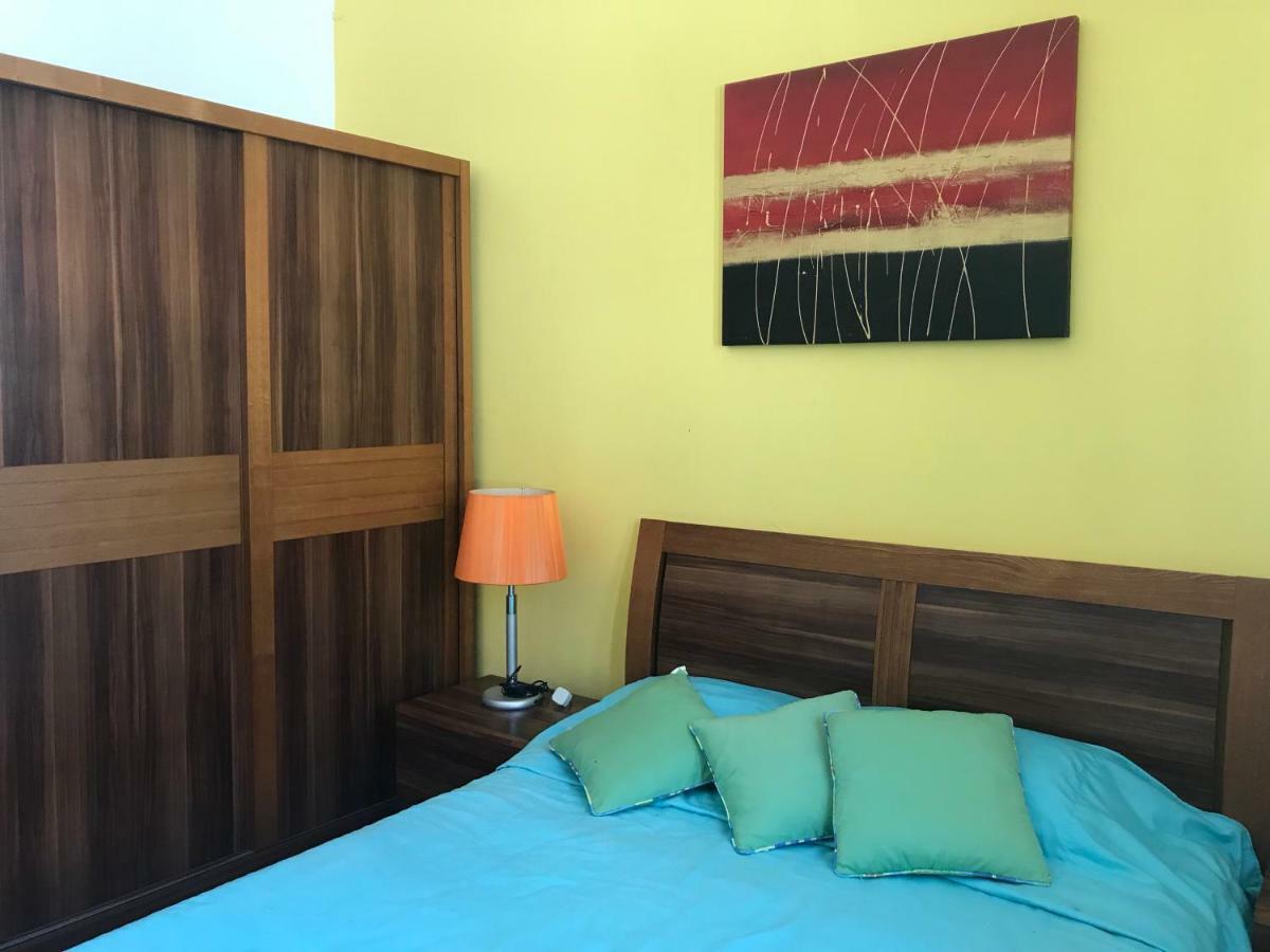 Oceanpride Complex Apartment Flic en Flac Ngoại thất bức ảnh